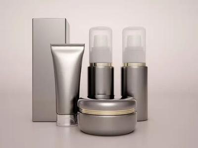 廣東東莞化妝品批發(fā)市場(chǎng)在哪里?東莞想做化妝品怎么找供貨商?東莞化妝品批發(fā)在哪里找貨源進(jìn)貨?