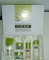 批發(fā)韓伊系列化妝品(圖)_家居家具_(dá)世界工廠網(wǎng)中國(guó)產(chǎn)品信息庫(kù)